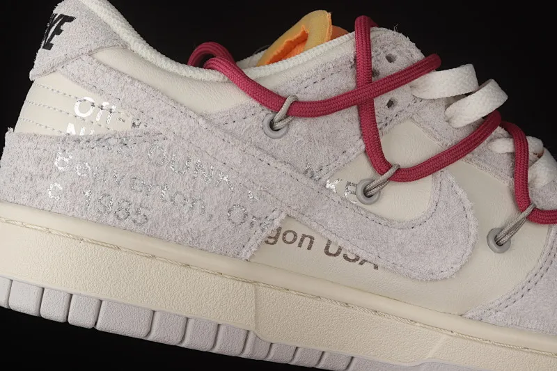 All Categories Nk SB Dunk Series Nk SB Dunk Low low-top sneakers OF x Nk Dunk Low "12 of 50" OW suede SB smashed backboard fashion casual sneakers DJ0950-114